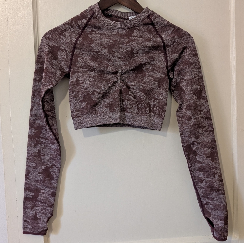 Gymshark S Camo Adapt Seamless Long Sleeve Crop Top Berry